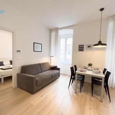 Imbriani 4 Tirabora Short Rent Apartamento Trieste Exterior foto
